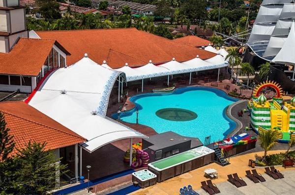 Pirate Island Resort & Theme Park Melaka Buitenkant foto